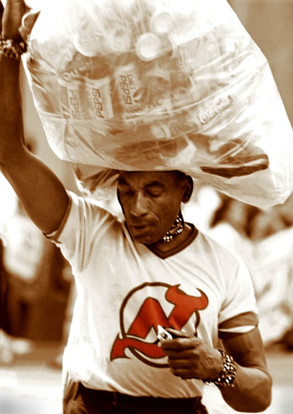 canmancornersdarkened